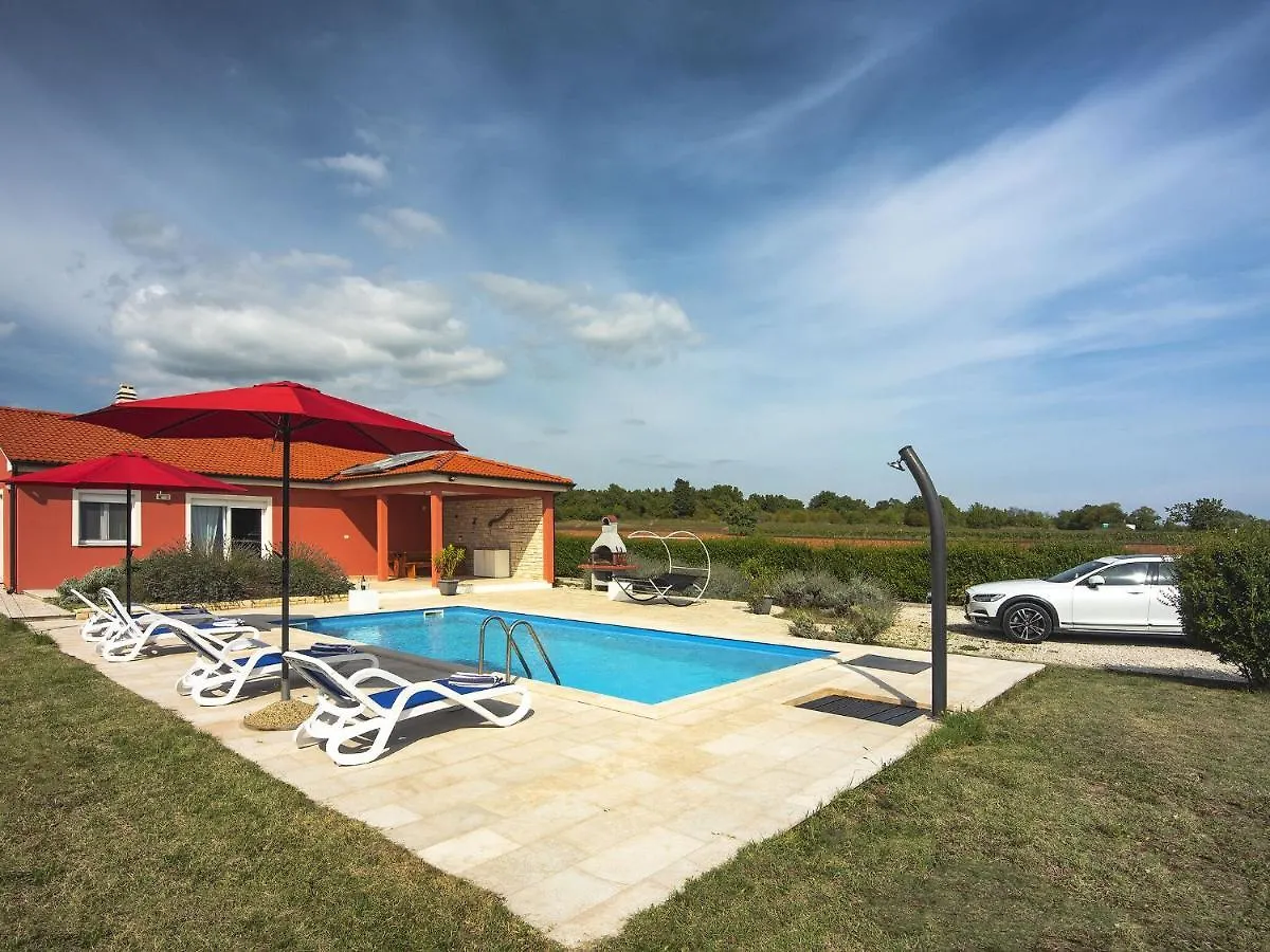 Villa With Pool 1 Km From The Beach Rebici Croatia